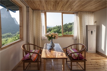 riverside retreat hotel