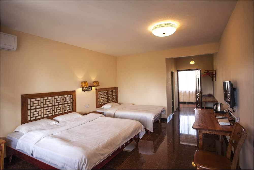 riverside retreat hotel