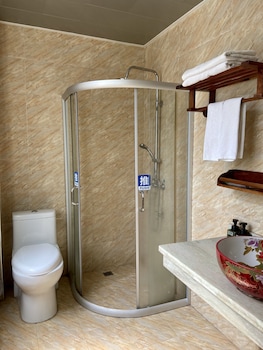 Riverside Retreat Hotel,Yangshuo>>Guilin,3 star
