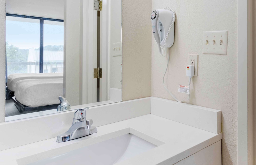 extended stay america suites bristol