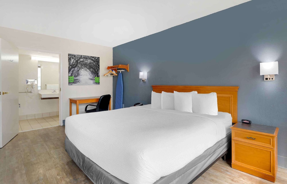 extended stay america suites bristol