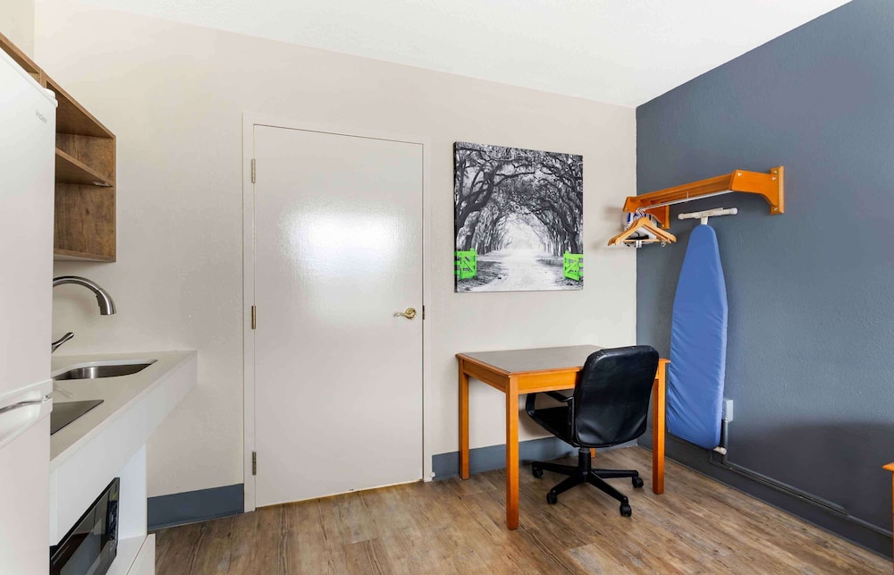 extended stay america suites bristol