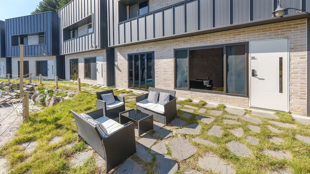 gapyeong orion poolvilla pension