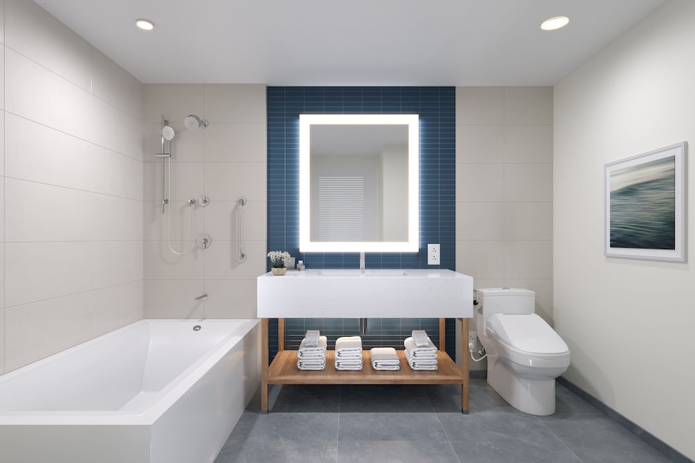 renaissance honolulu hotel and spa