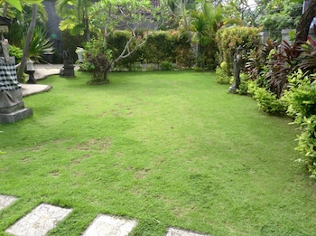 villa tenganan kura kura villas candidasa bali