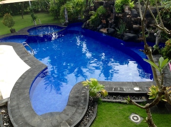 villa tenganan kura kura villas candidasa bali