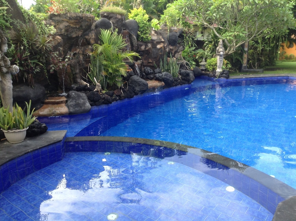 villa tenganan kura kura villas candidasa bali