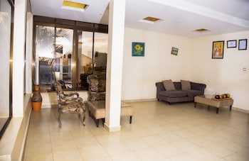 ubuntu palace hotel