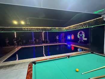 coconuts one nightclub and sports bar on site