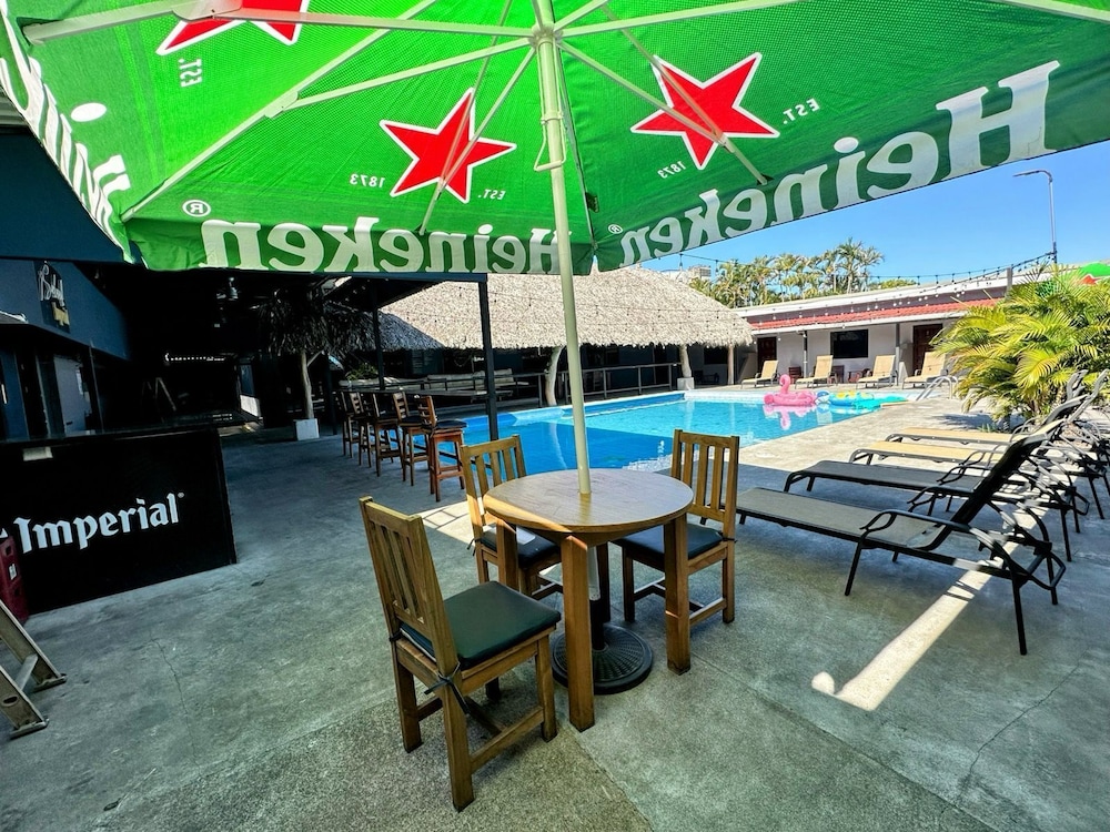 coconuts one nightclub and sports bar on site