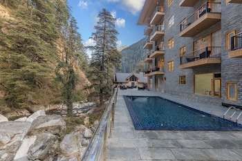 bradhi riverside resort jibhi