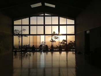 la tigra mountain house