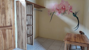 la tigra mountain house