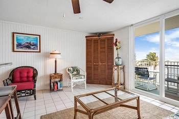 luxury oceanview punaluu condo