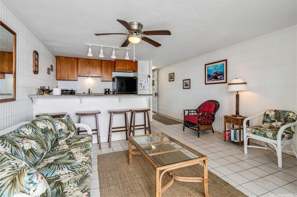 luxury oceanview punaluu condo