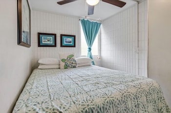 luxury oceanview punaluu condo