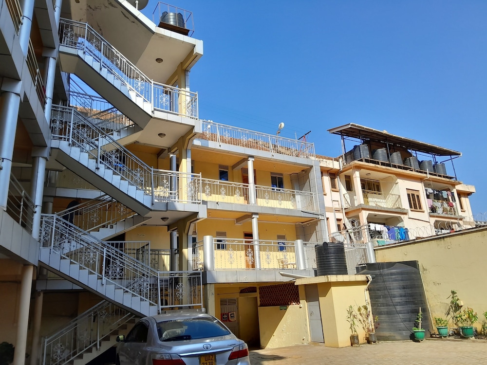 blue star apartments