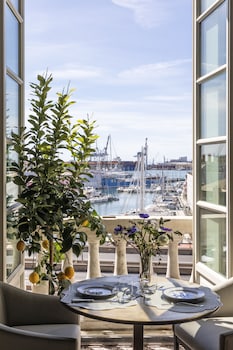 palazzo durazzo suites