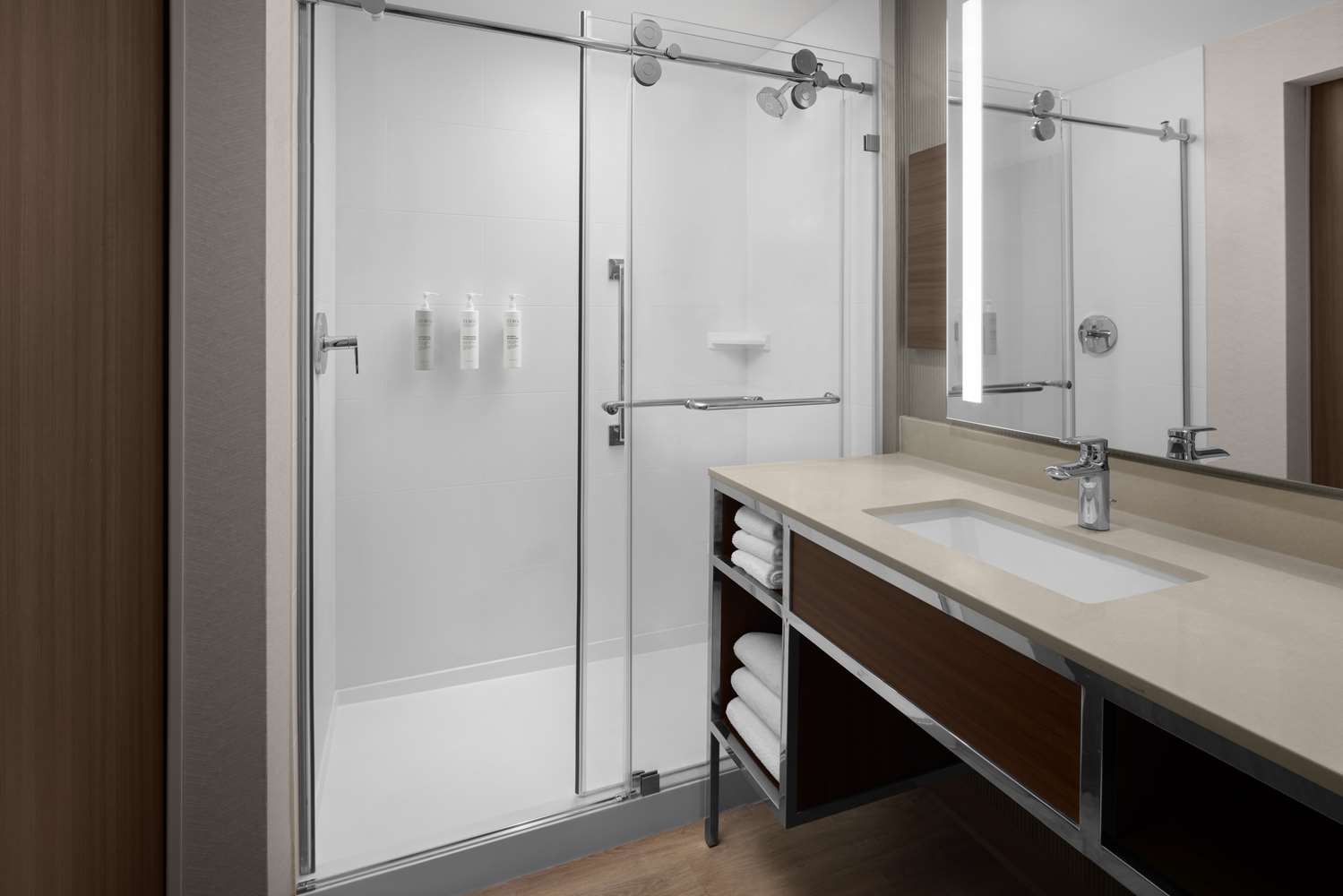 hilton garden inn grand prairie at epiccentral