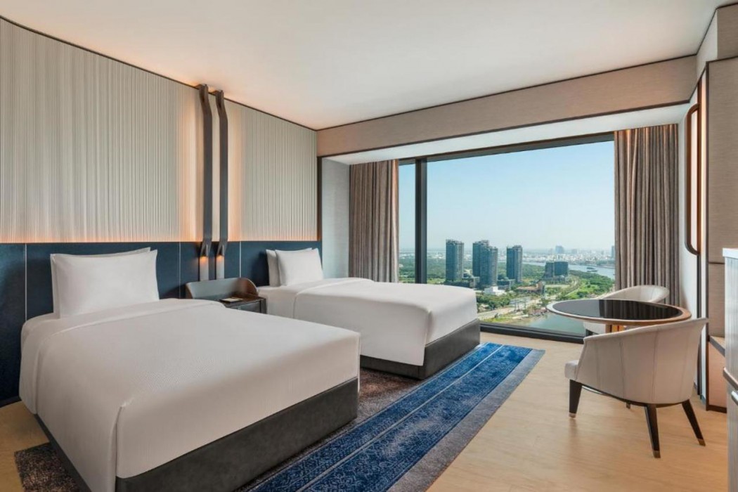 hilton saigon