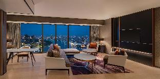 hilton saigon