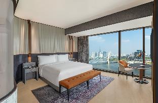 hilton saigon