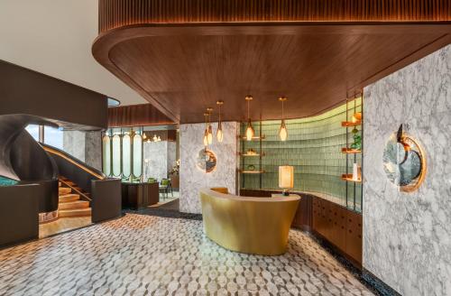 hilton saigon
