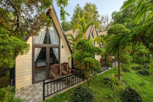 luong son retreat