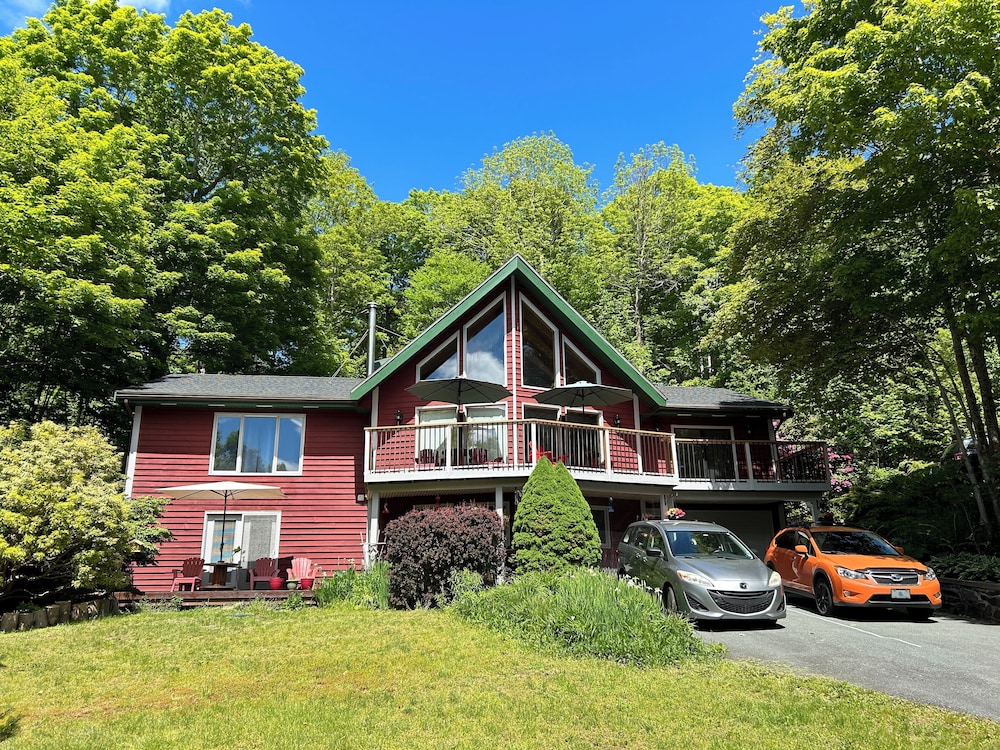 burgundy dream bed and breakfast