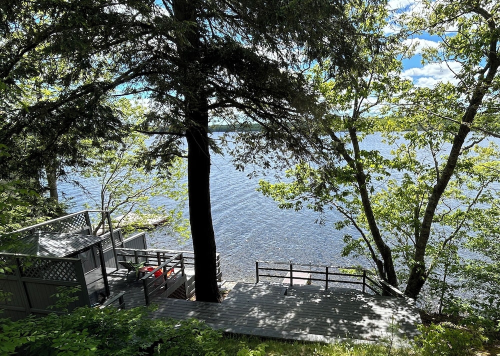 burgundy dream bed and breakfast