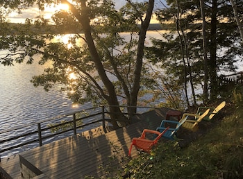 burgundy dream bed and breakfast