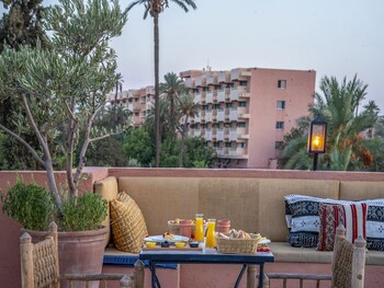 riad dar sido