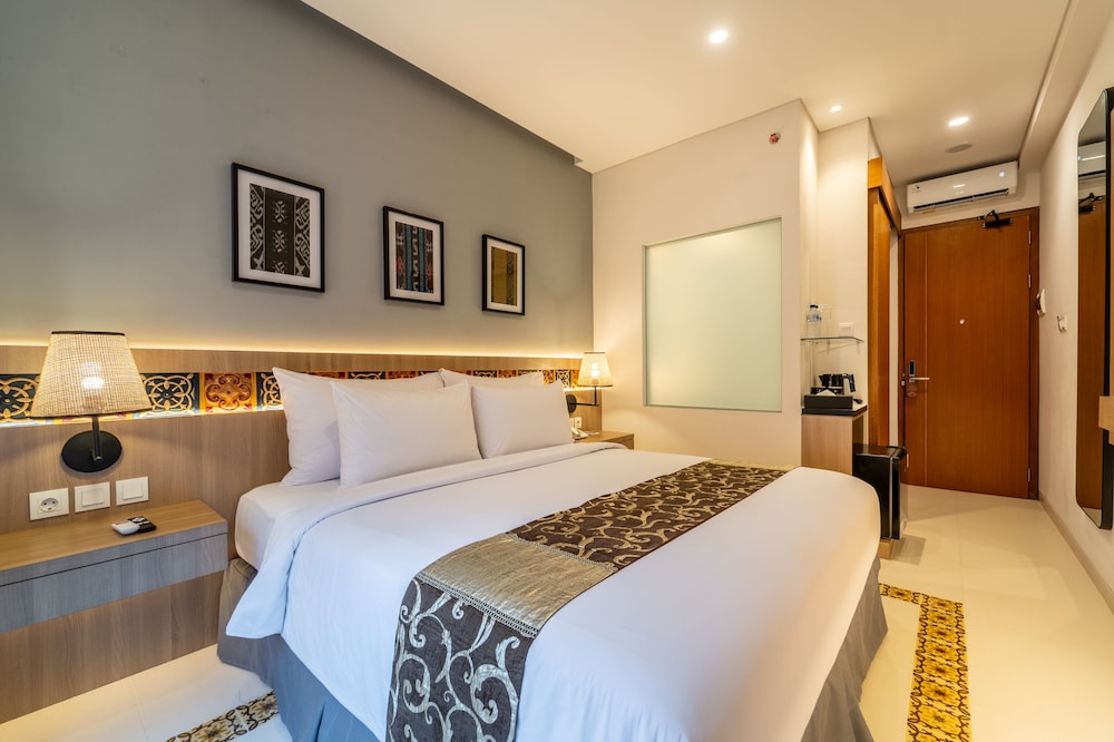 montana oceanside mandalika