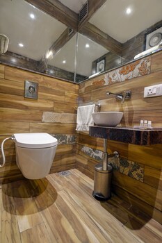 hathili hotel and restaurant