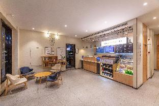 hanting hotel suzhou sanxiang plaza metro station