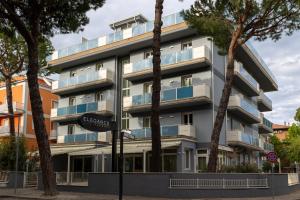 elegance suite apartments