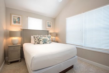 villas at hawks cay resort