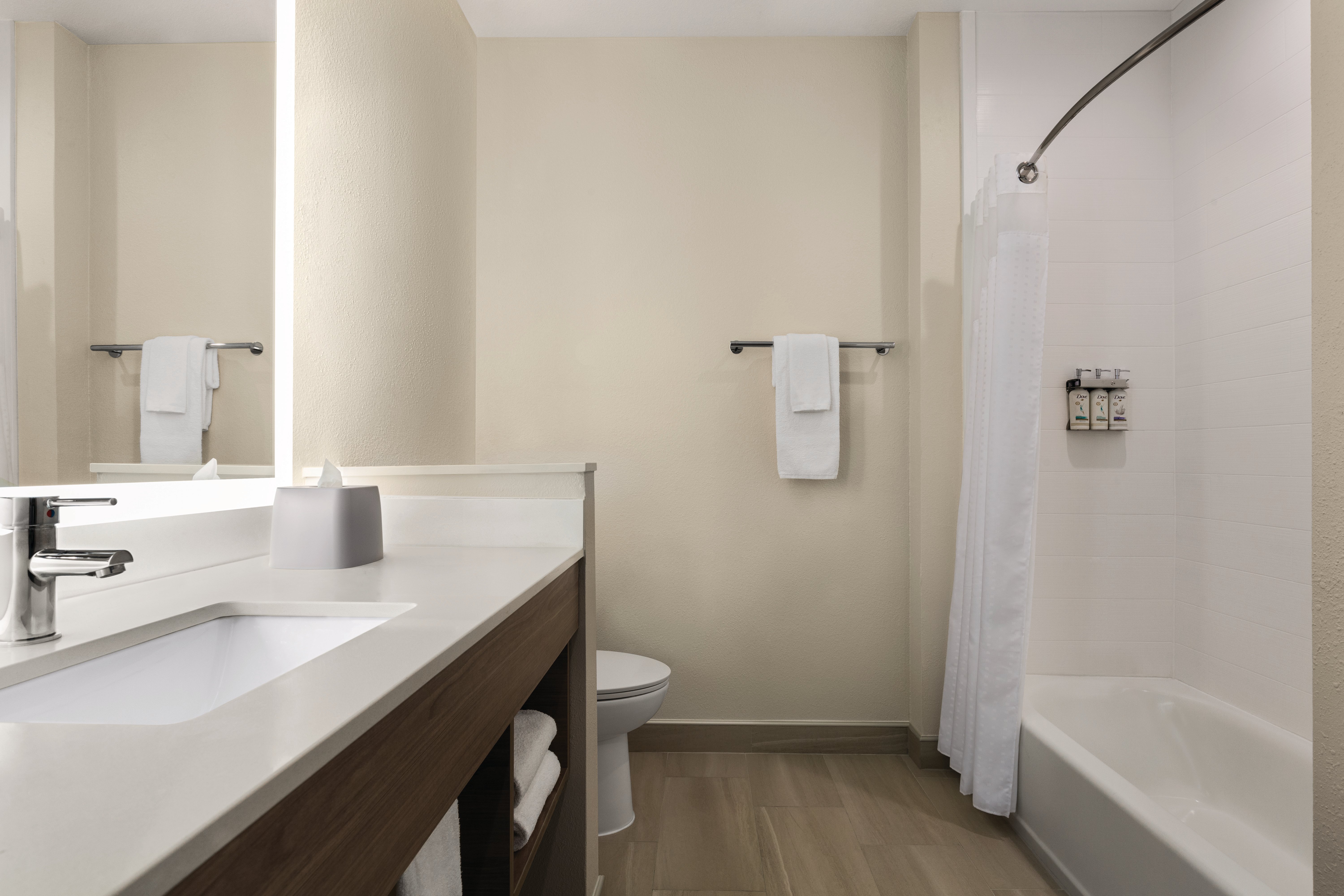 holiday inn express and suites bessemer birmingham sw
