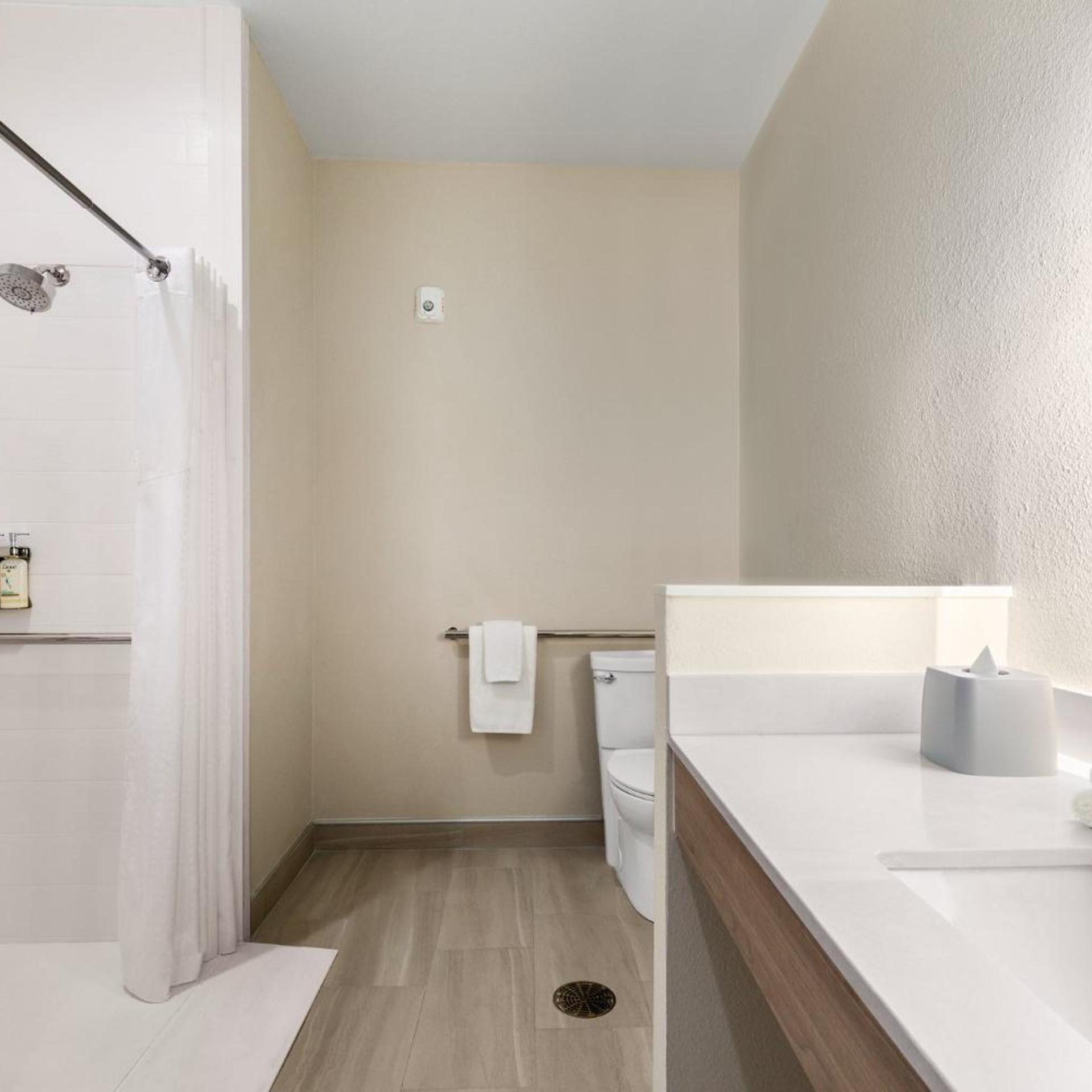 holiday inn express and suites bessemer birmingham sw