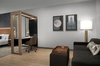 springhill suites by marriott sandpoint