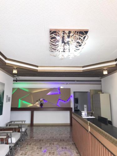 airport hotel clark