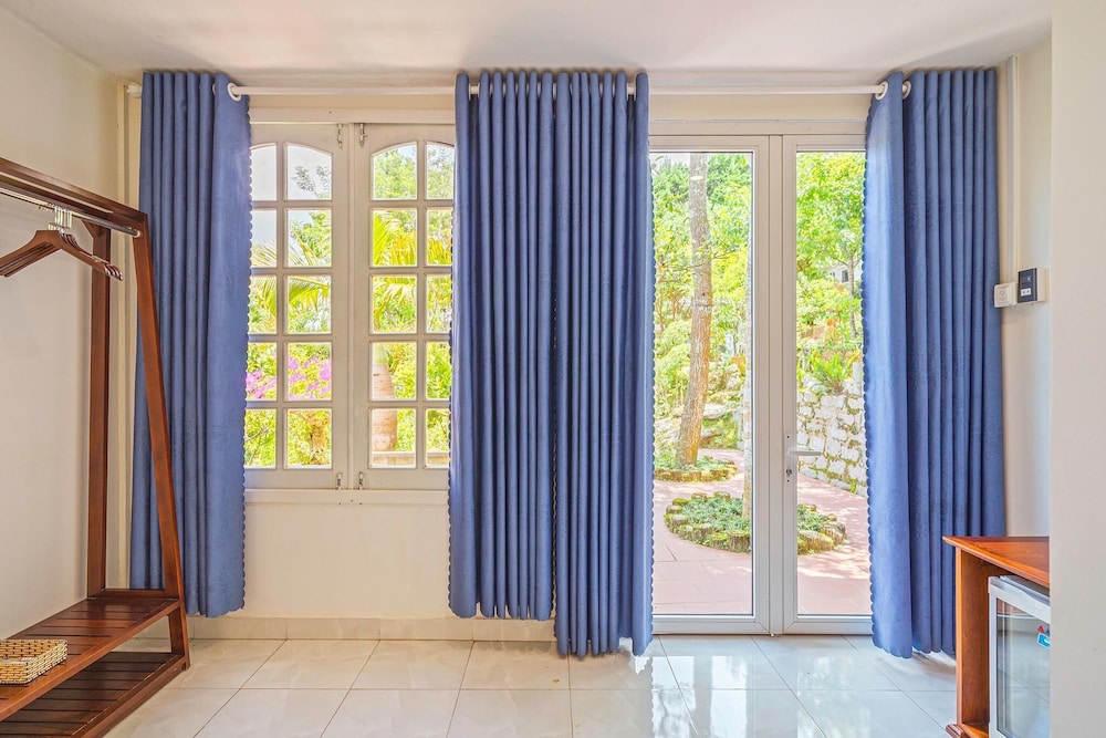 dieu thong hotel