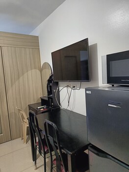 shore residences pasay city