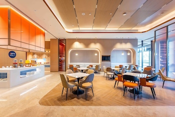 holiday inn express haiyan an ihg hotel