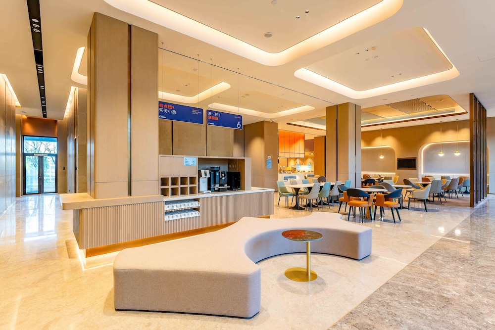 holiday inn express haiyan an ihg hotel