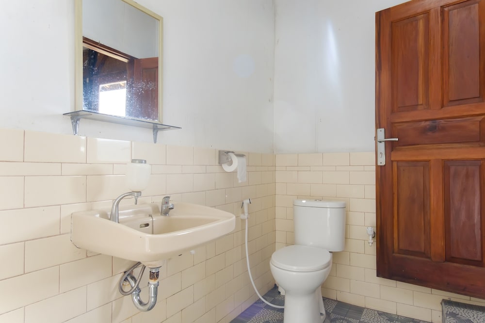 hilltop camp lembang by twospaces