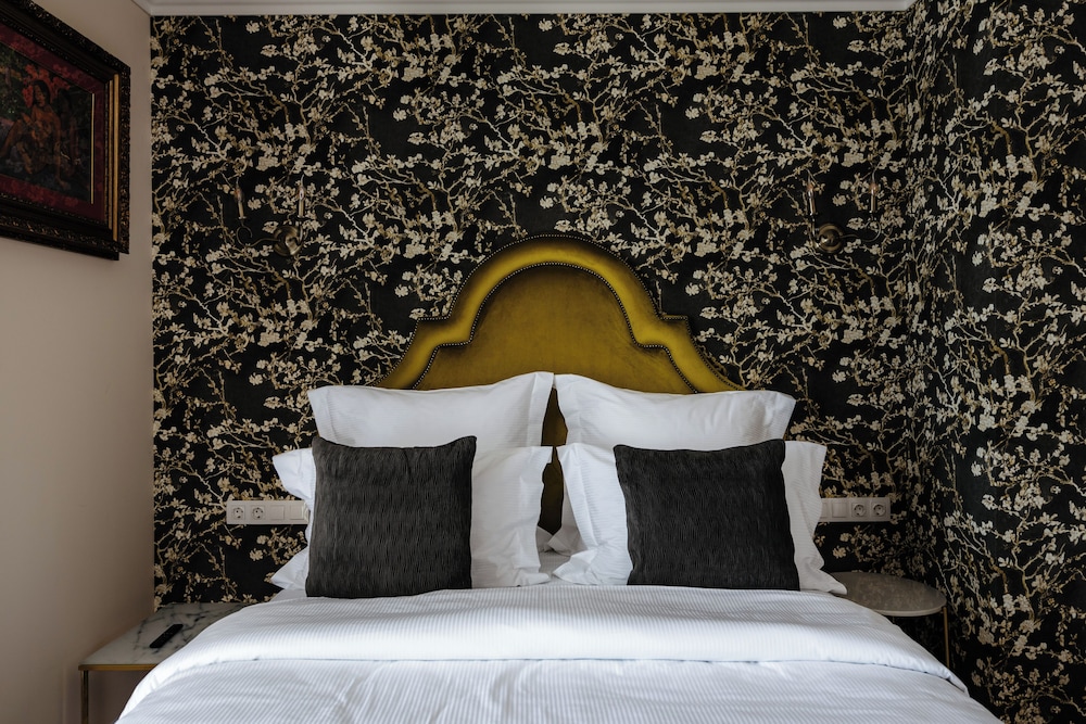 ateneea luxury rooms