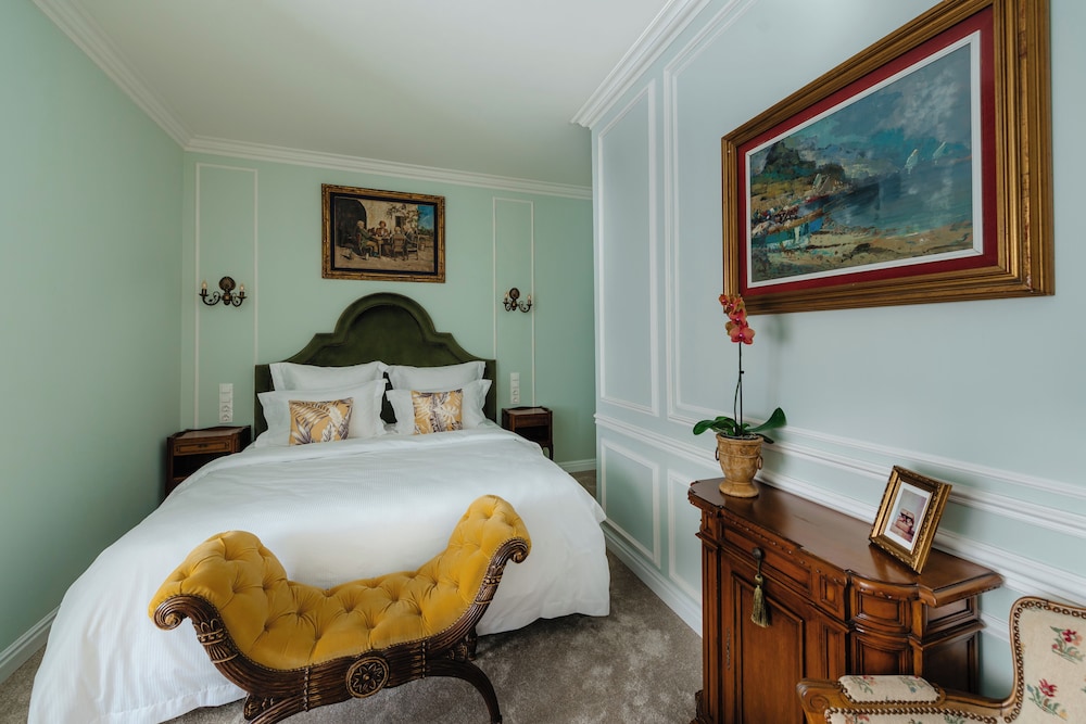 ateneea luxury rooms