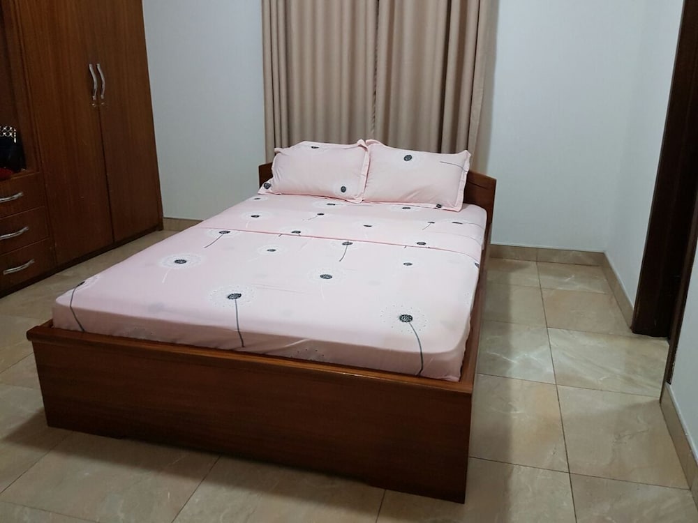 2bedrooms private apart junction mall