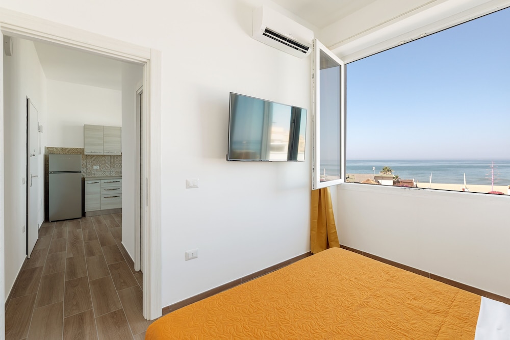 residence torvaianica